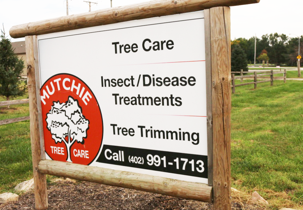 Mutchie Tree Service Signage